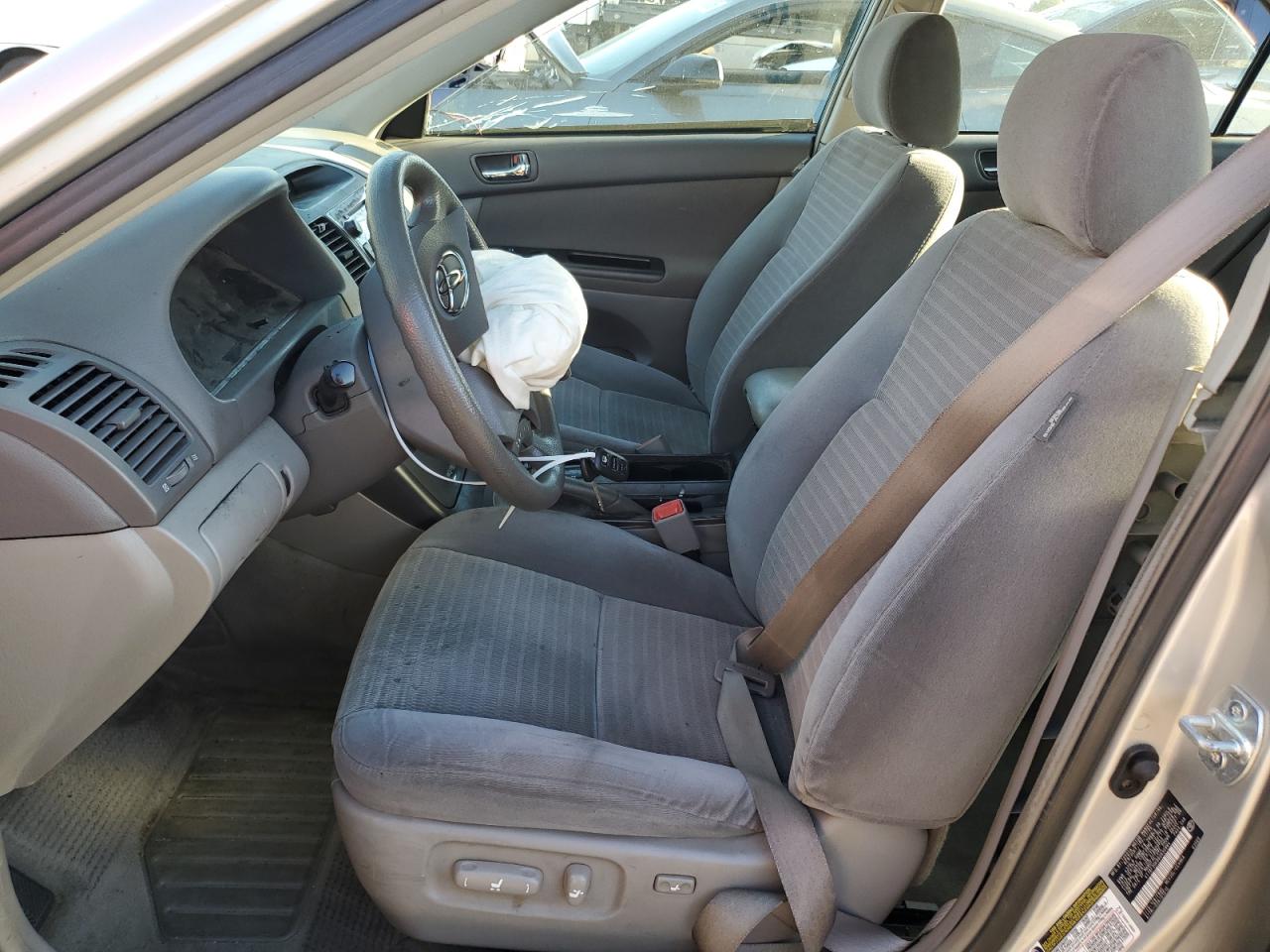 2006 Toyota Camry - Image 7