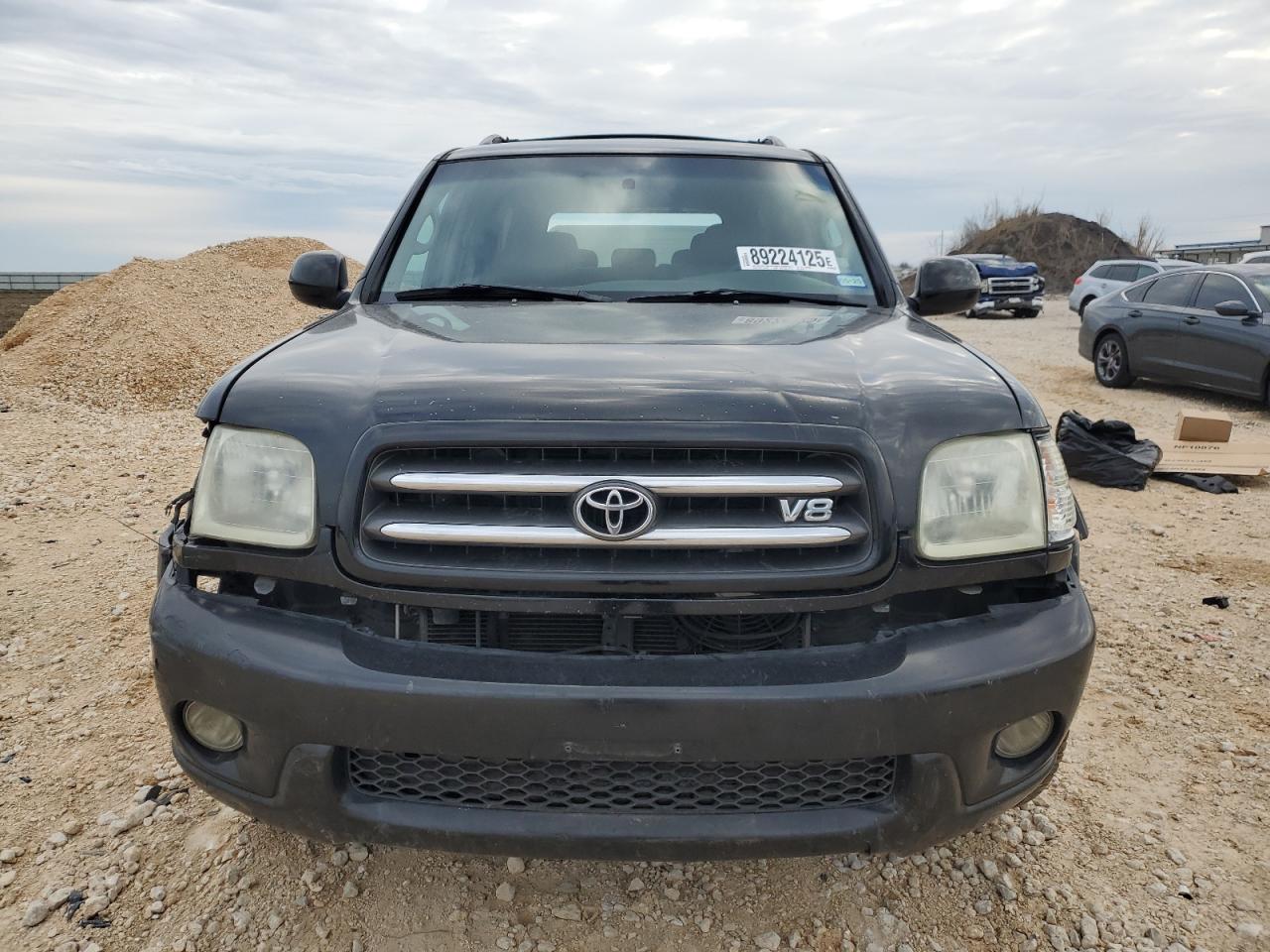 2001 Toyota Sequoia - Image 5