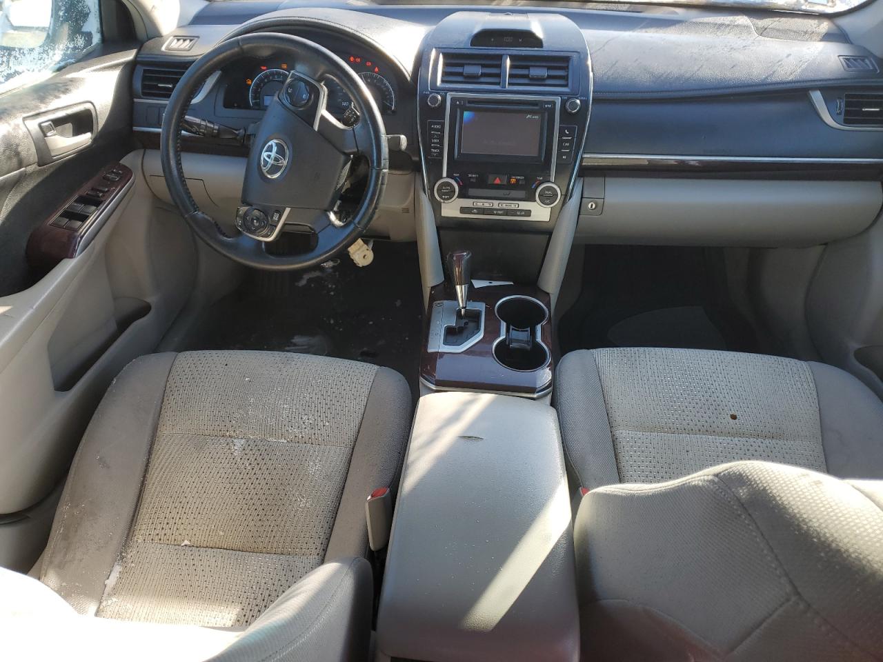 2013 Toyota Camry - Image 8