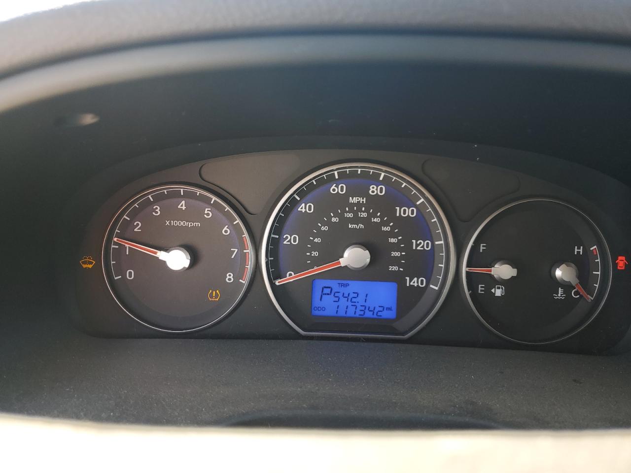 2010 Hyundai Santa Fe - Image 9