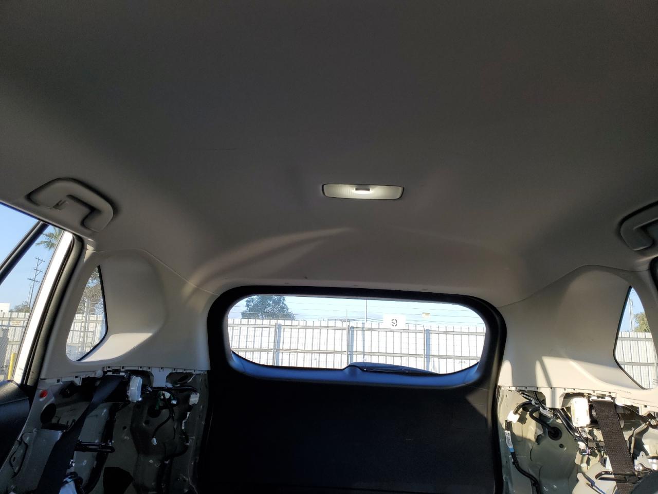 2024 Toyota RAV 4 - Image 10