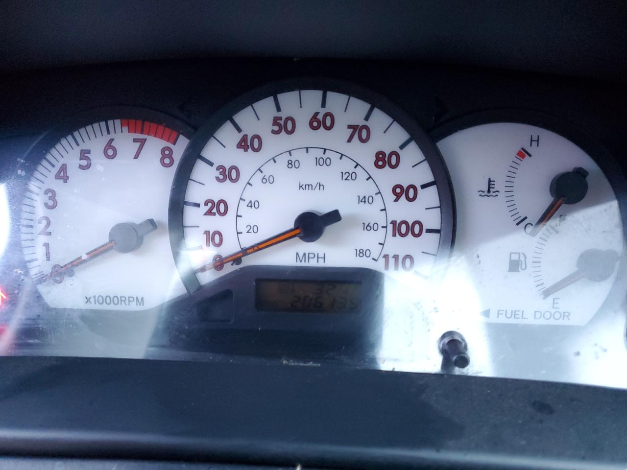2004 Toyota Corolla - Image 9