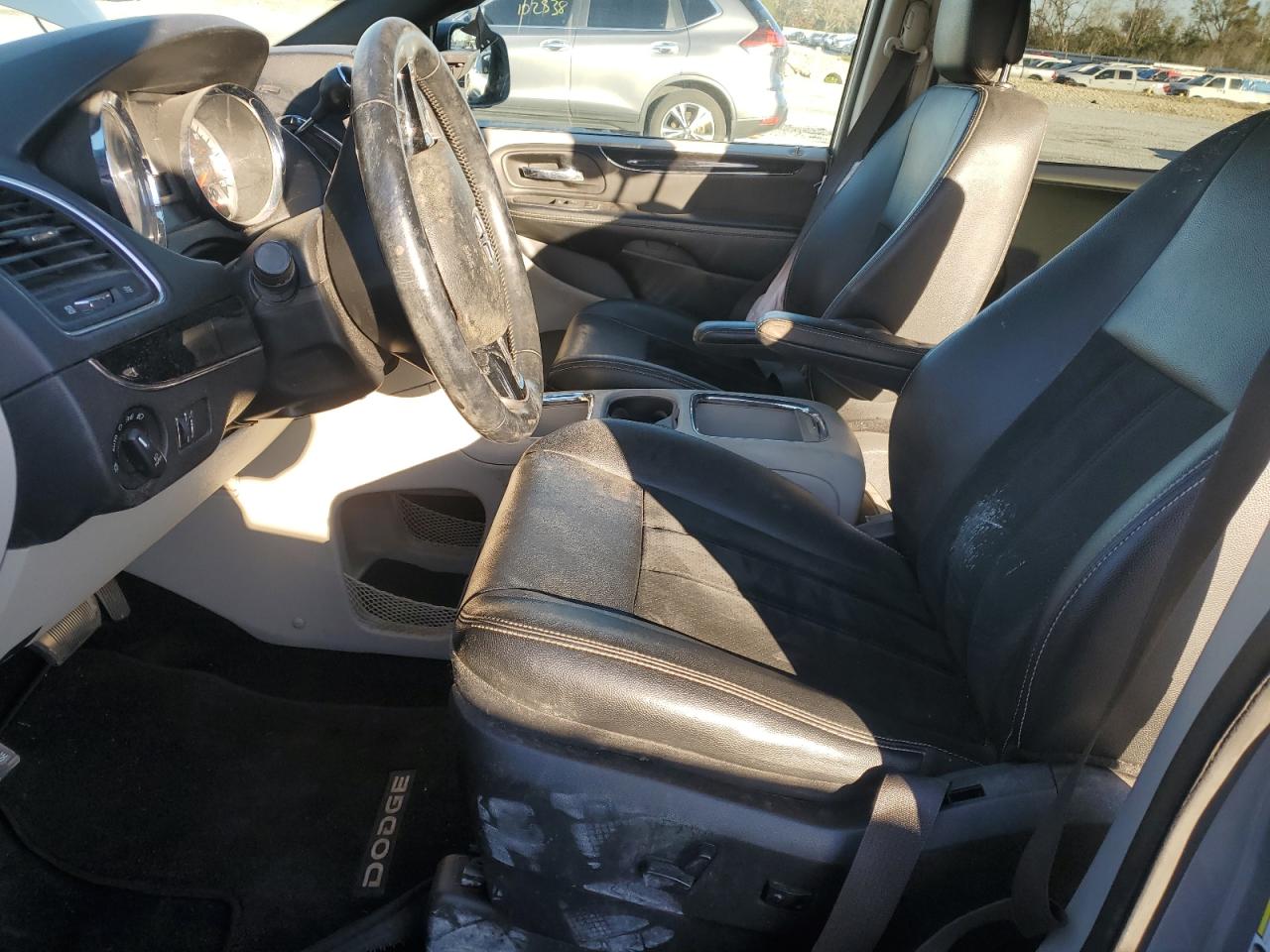 2018 Dodge Caravan - Image 7