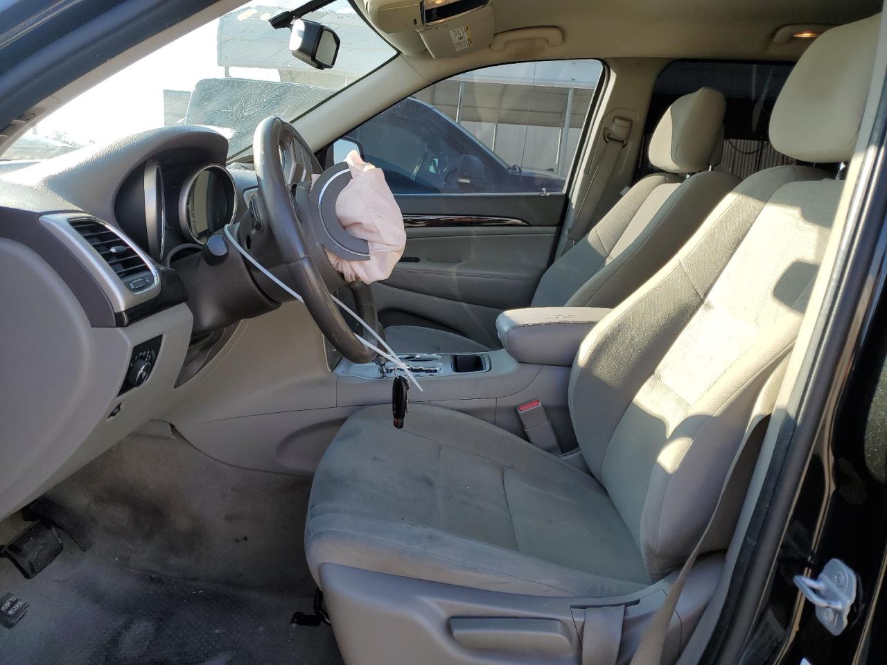 2012 Jeep Grand Cherokee - Image 7