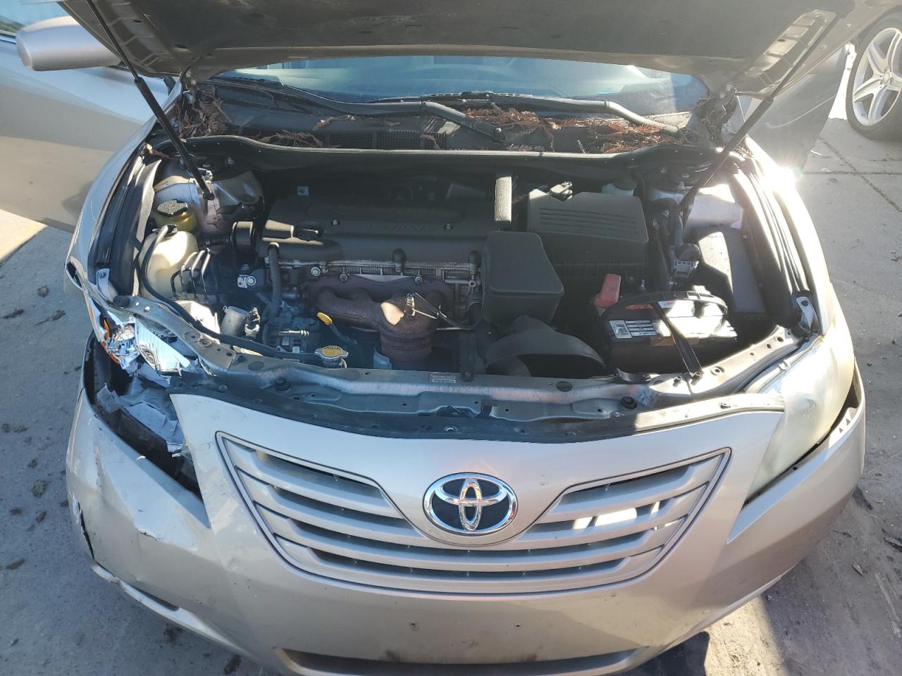 2009 Toyota Camry - Image 11