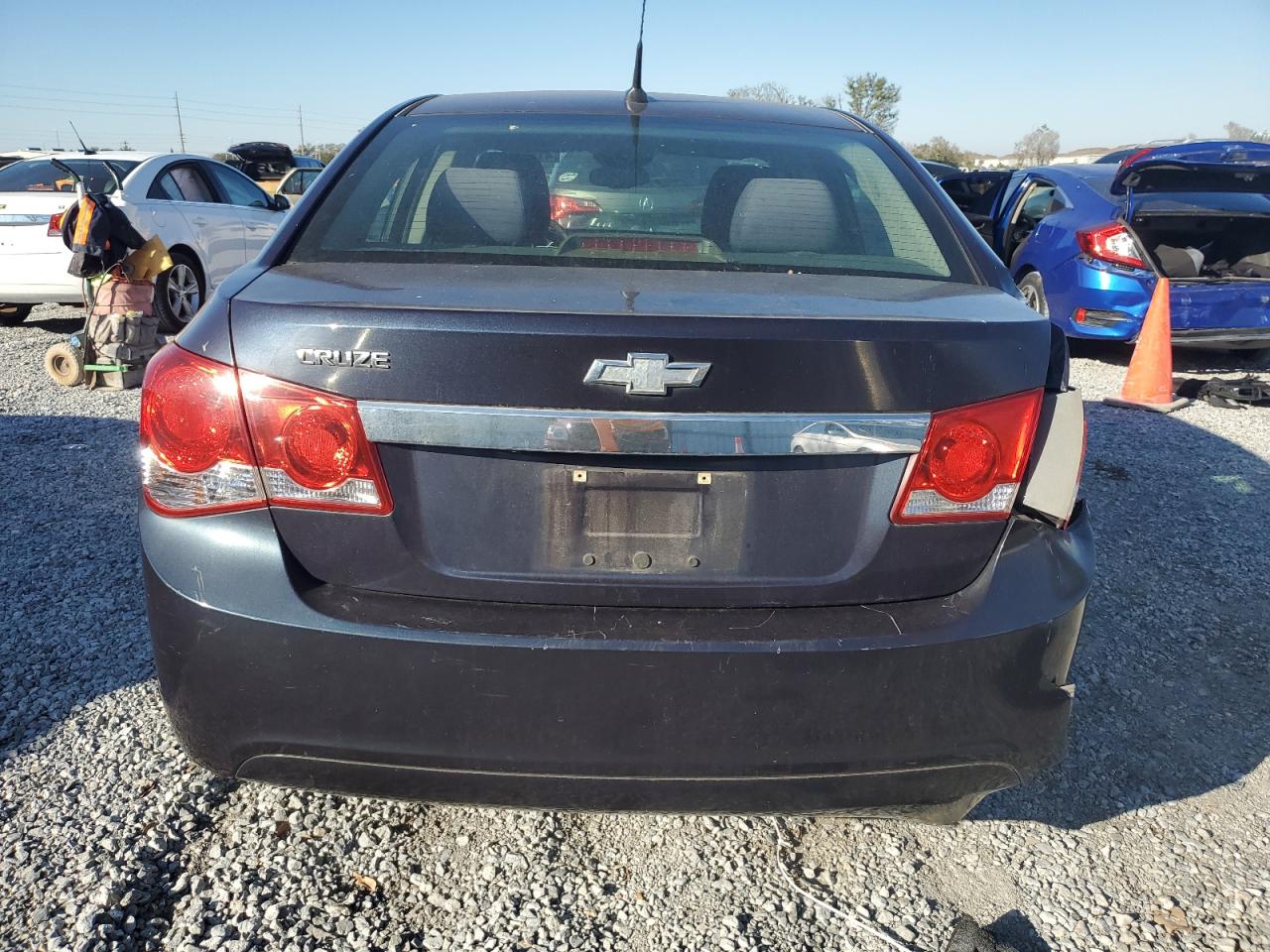 VIN 1G1PA5SH2E7154700 2014 CHEVROLET CRUZE no.6