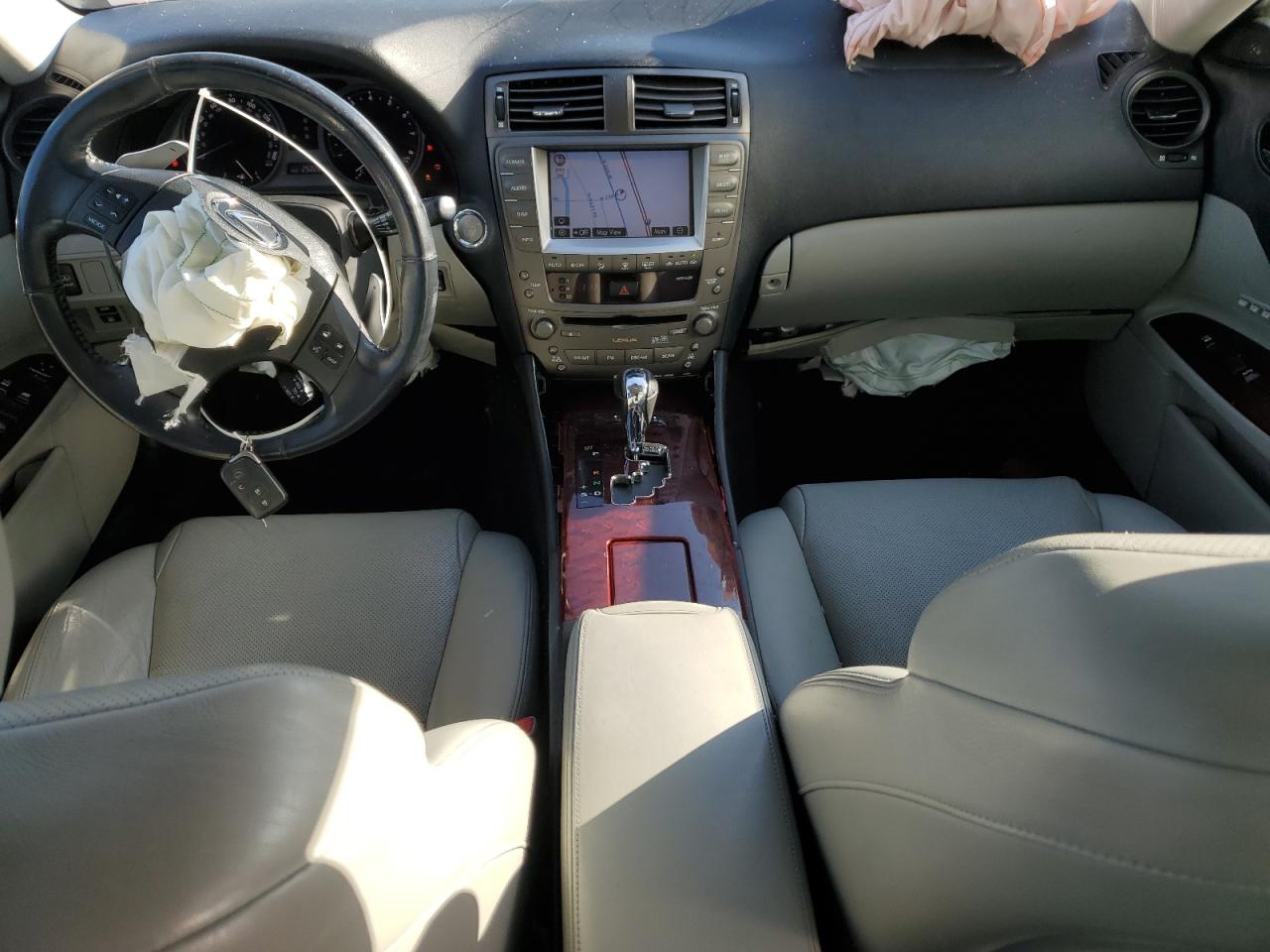 2006 Lexus IS - Image 8