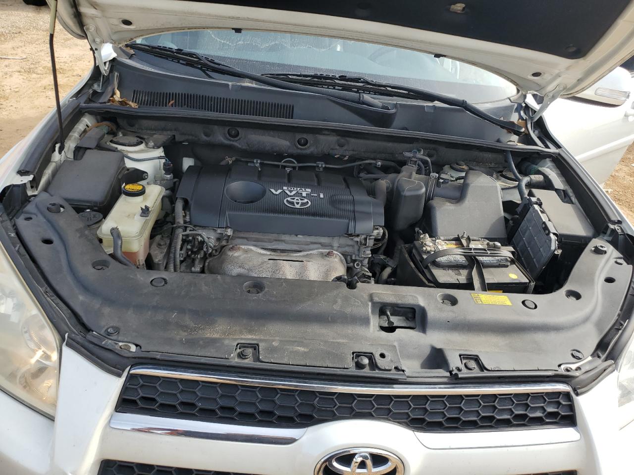 2010 Toyota RAV 4 - Image 13