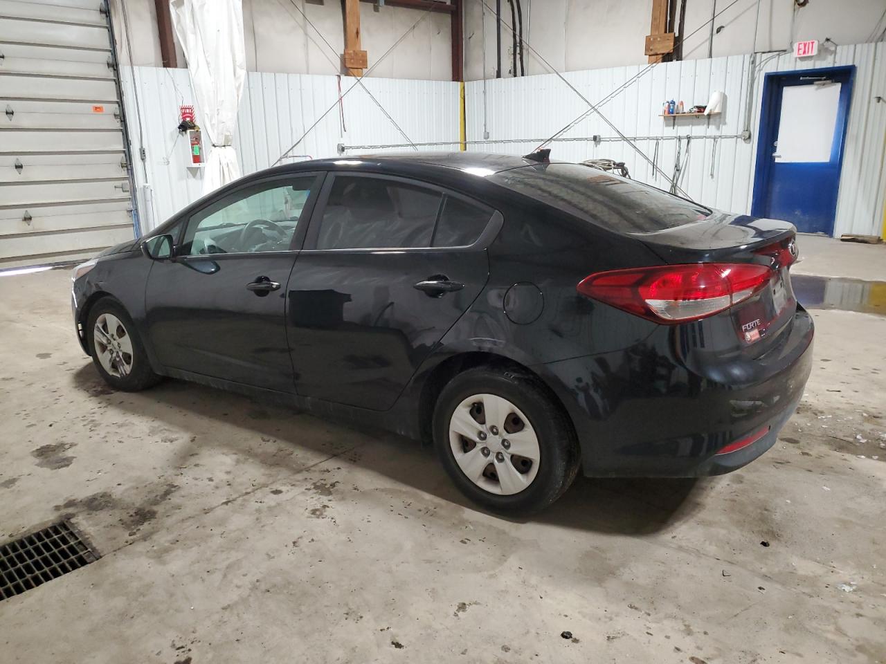 2018 Kia Forte - Image 2