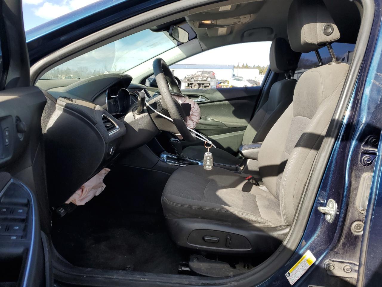 2019 Chevrolet Cruze - Image 7