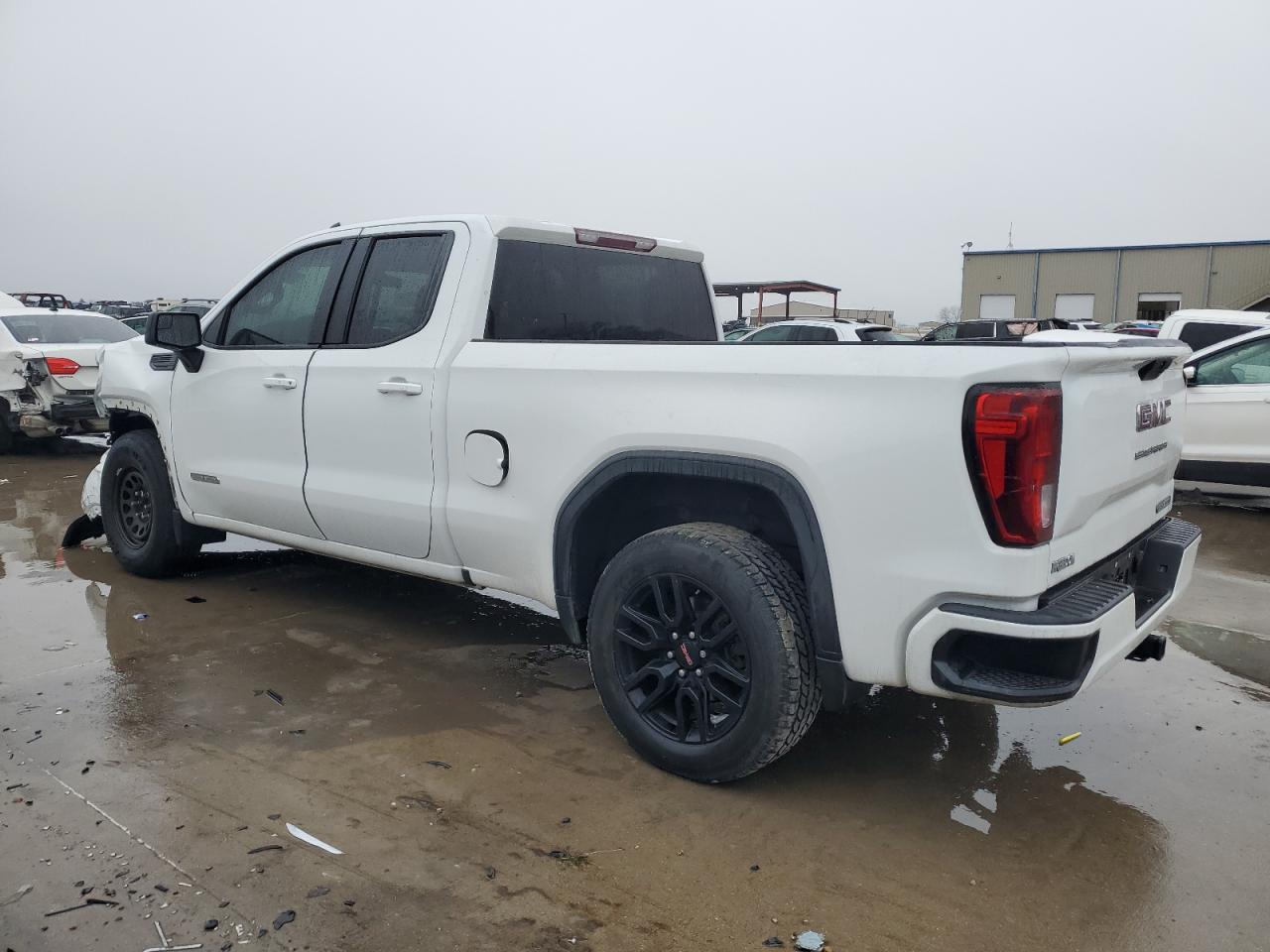2021 GMC Sierra - Image 2