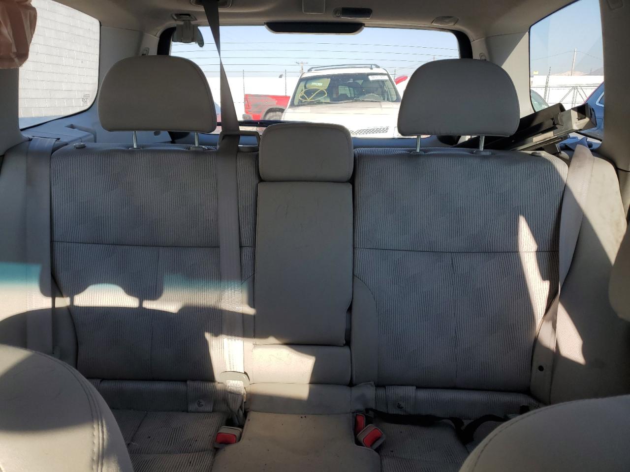 2010 Subaru Forester - Image 10