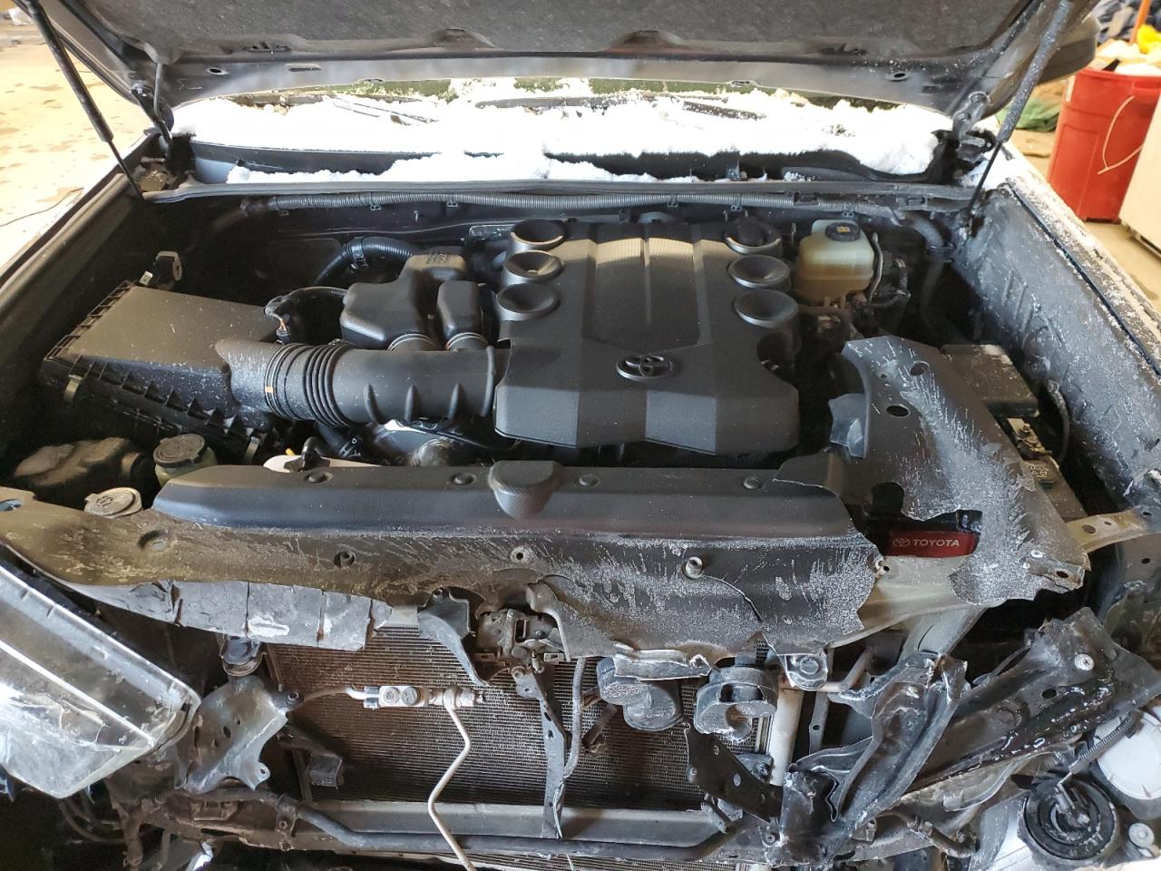 2019 Toyota 4Runner - Image 12