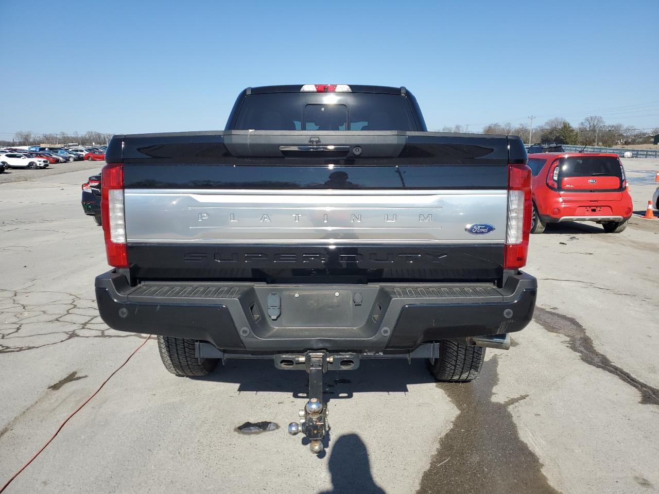 2017 Ford F350 - Image 6