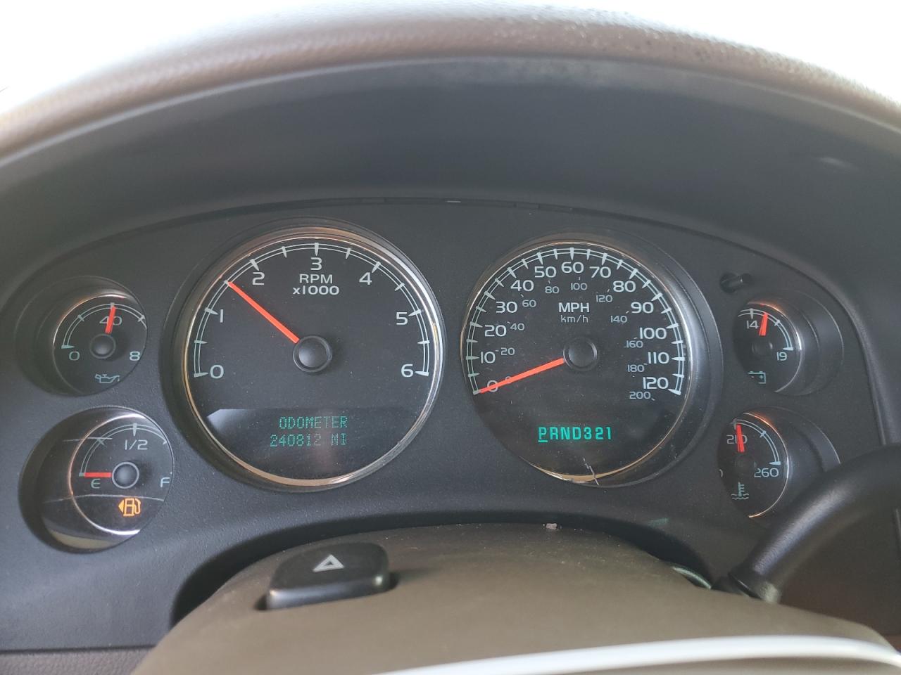 2008 GMC Yukon - Image 9