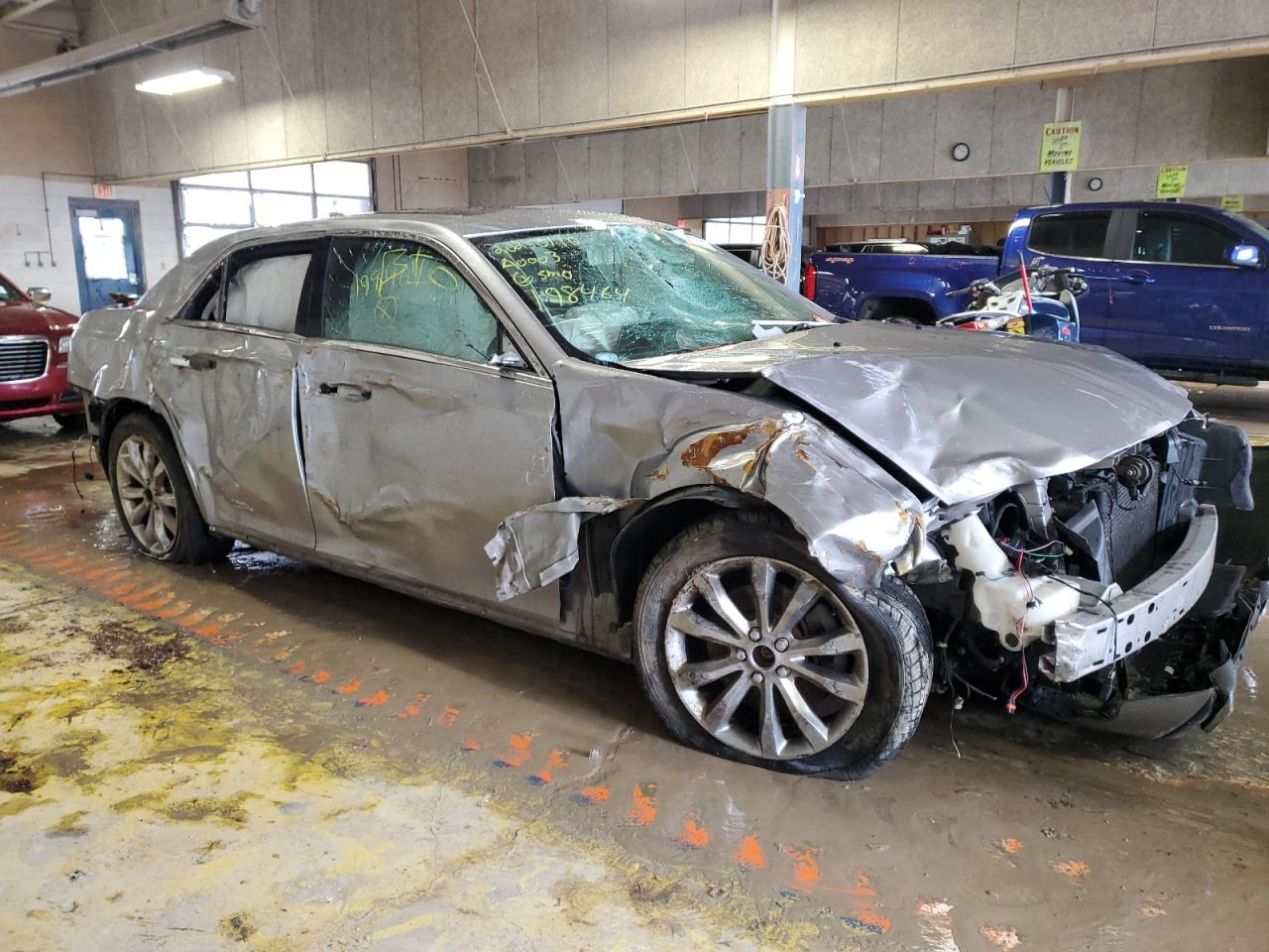 2016 Chrysler 300 - Image 4