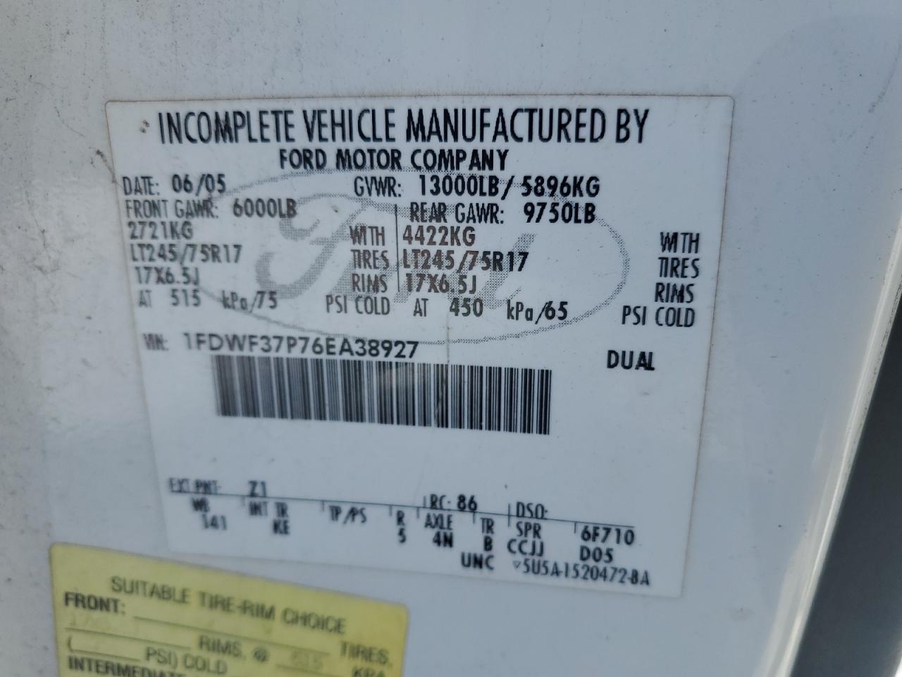 2006 Ford F350 - Image 14