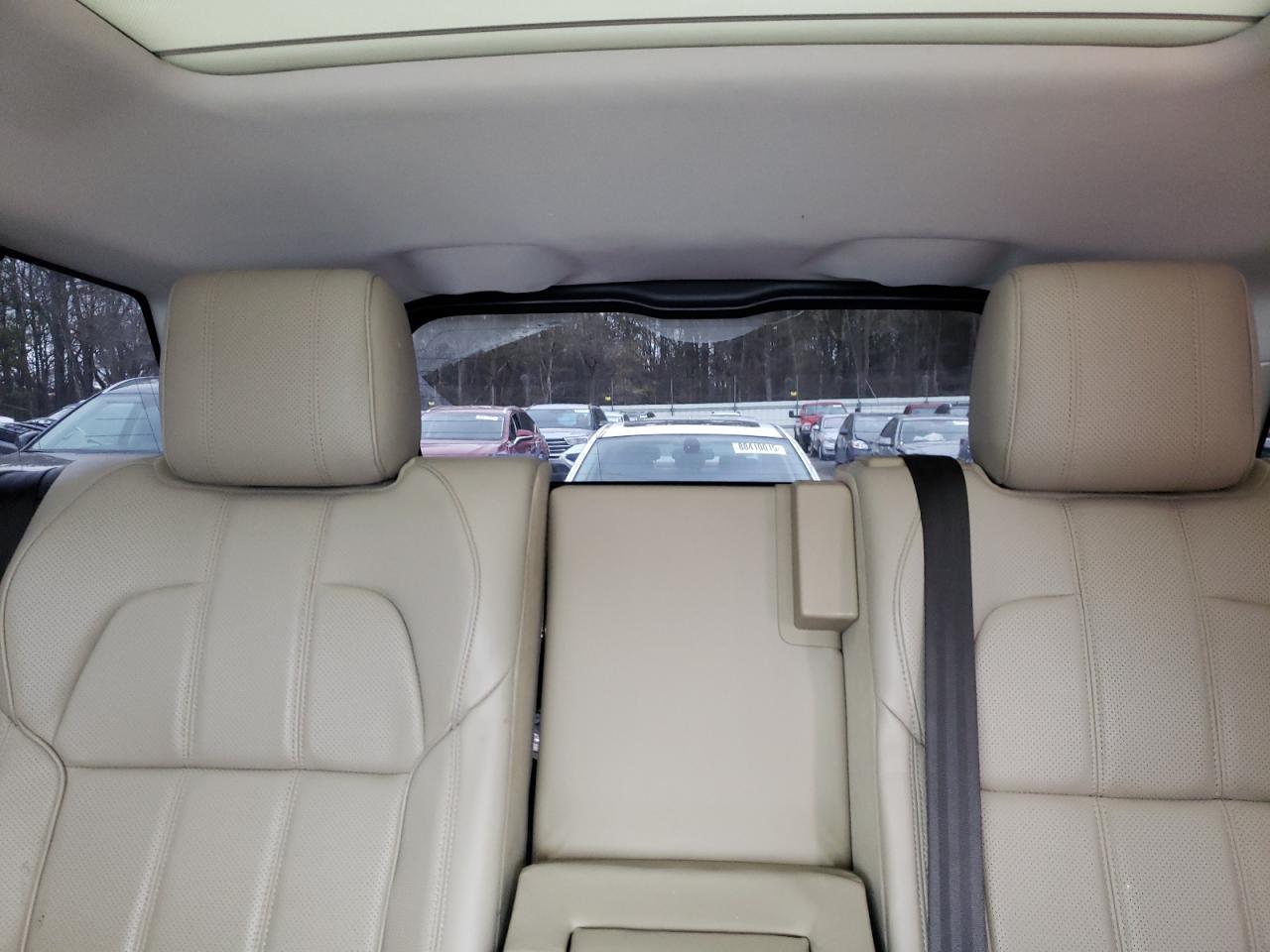 2015 Land Rover Range Rover - Image 10