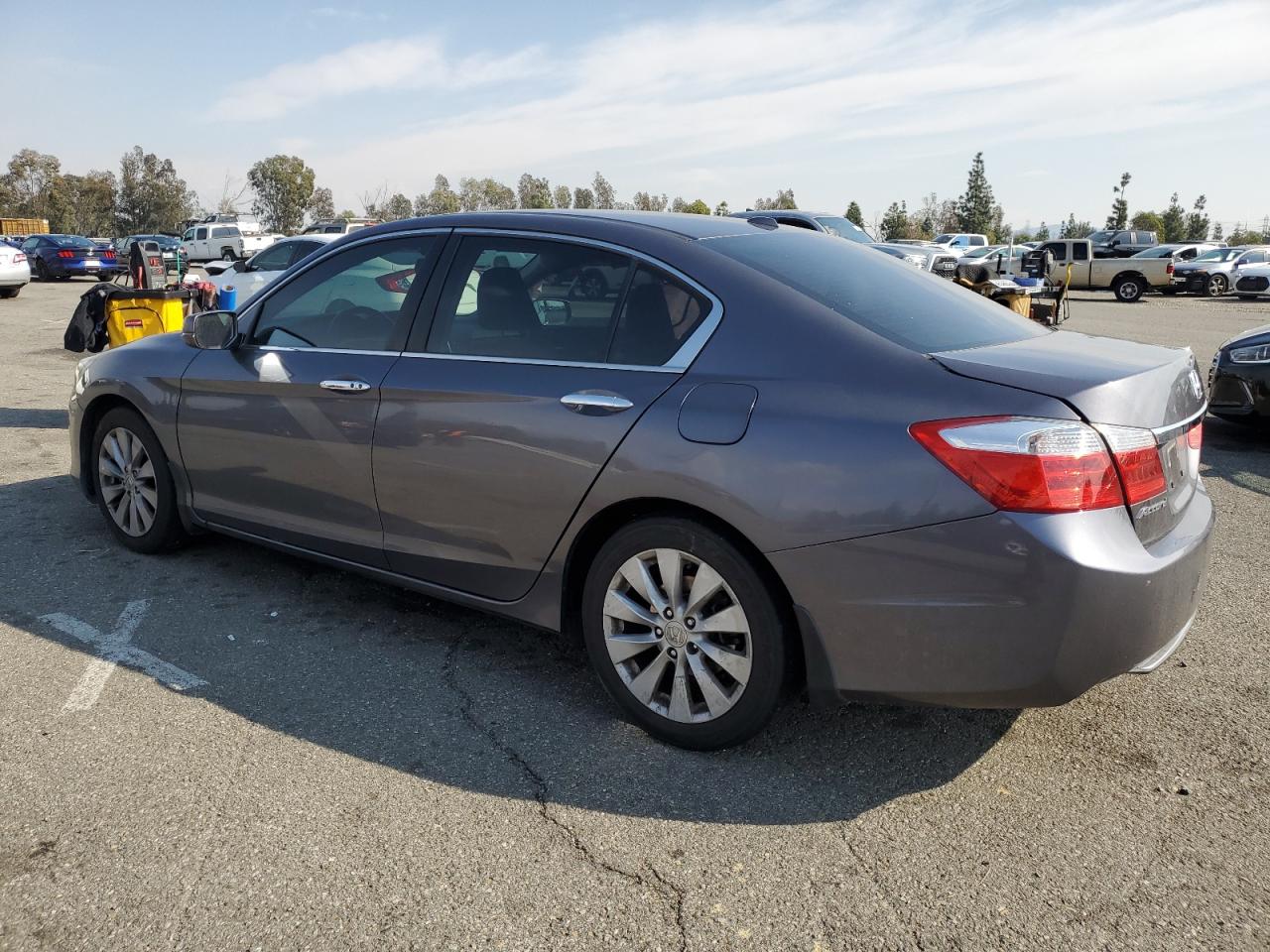 2015 Honda Accord - Image 2