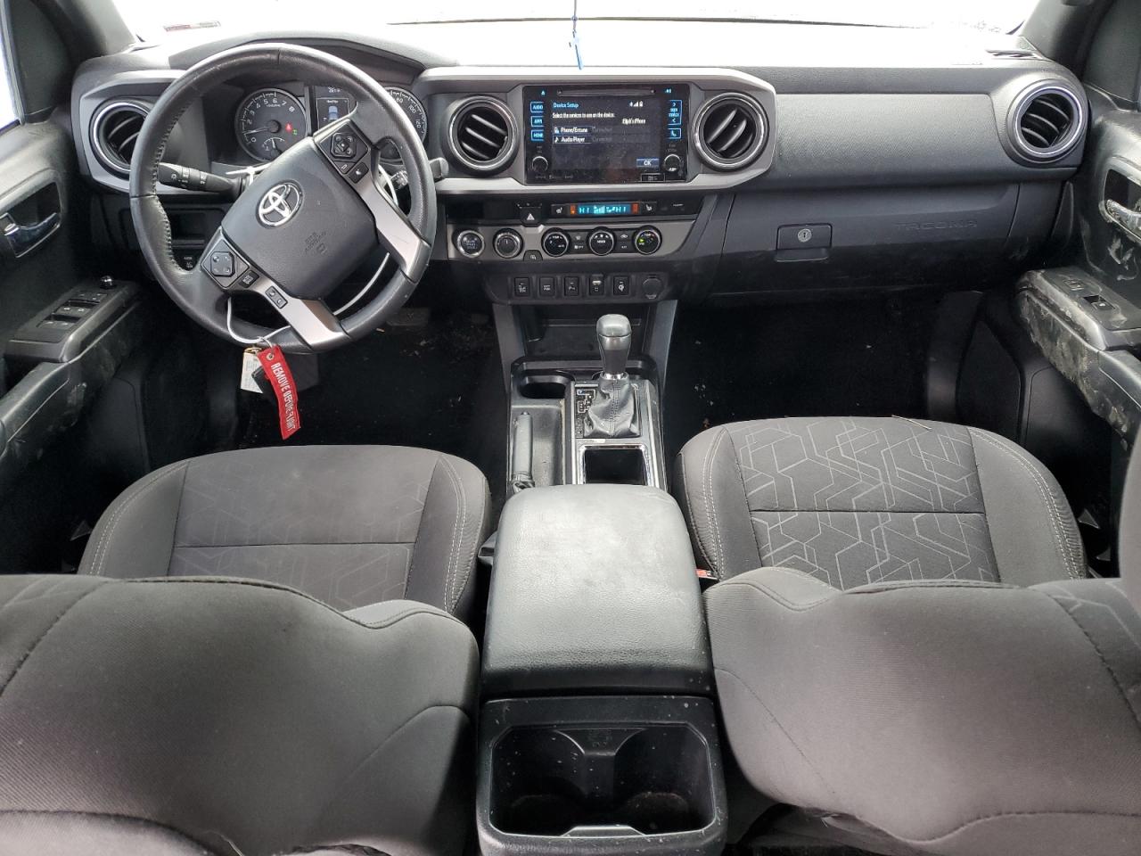 2017 Toyota Tacoma - Image 8