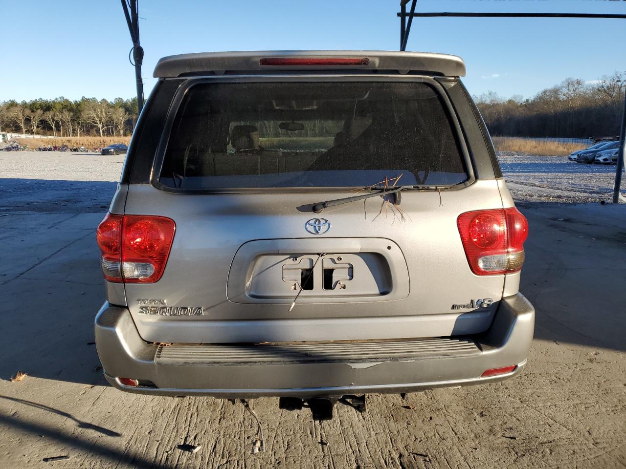 2005 Toyota Sequoia - Image 6