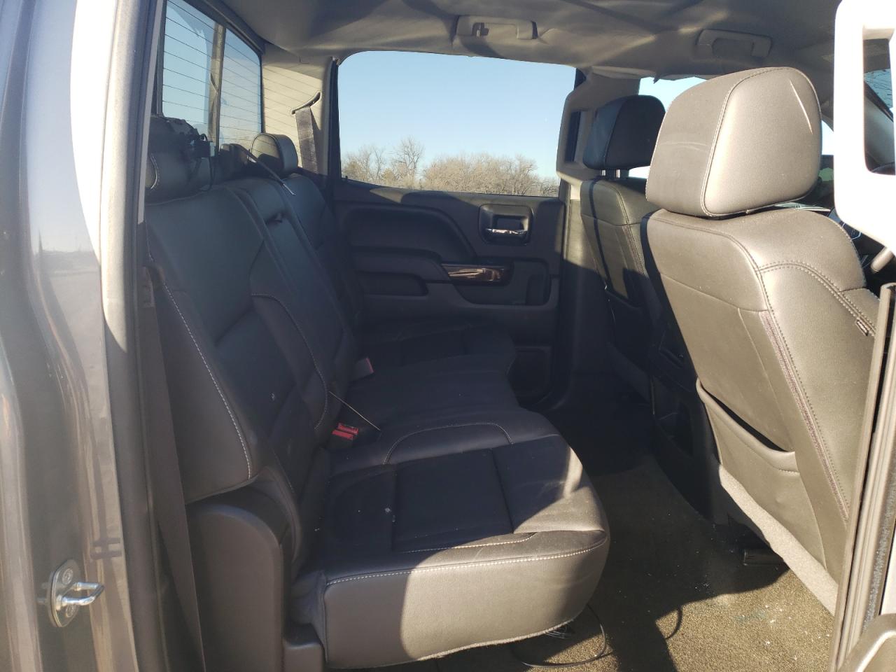 2017 GMC Sierra - Image 10