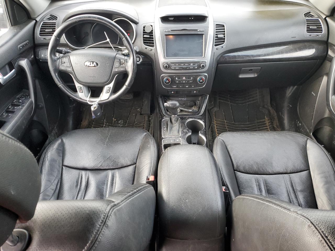 2015 Kia Sorento - Image 8
