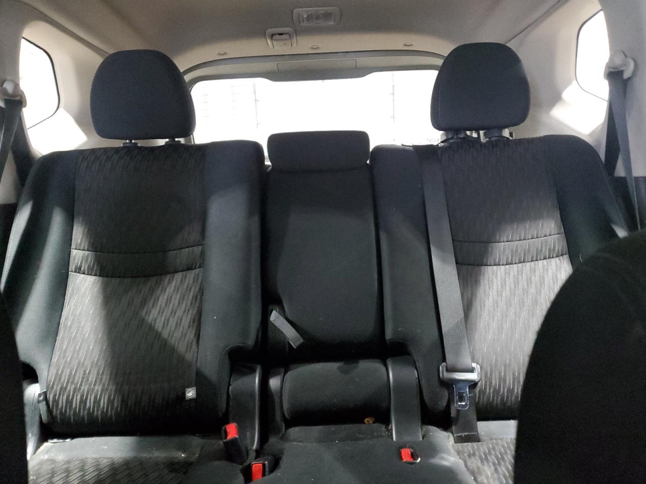 2020 Nissan Rogue - Image 10