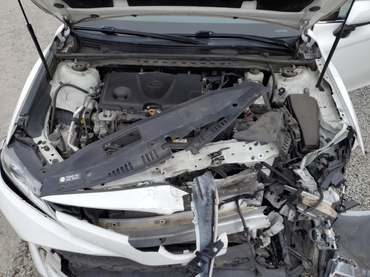 2020 Toyota Camry - Image 11