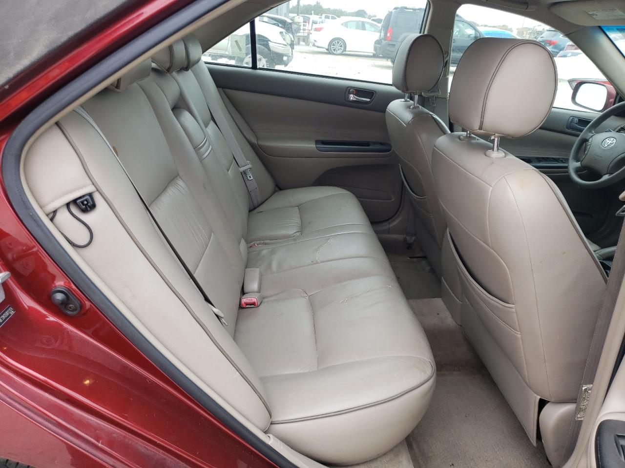 2005 Toyota Camry - Image 10