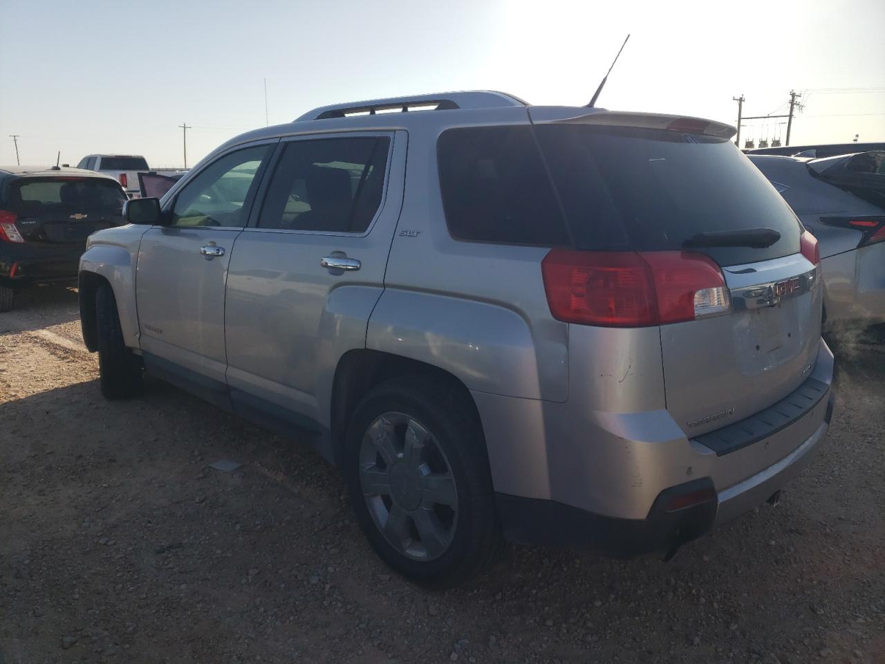 2011 GMC Terrain - Image 2