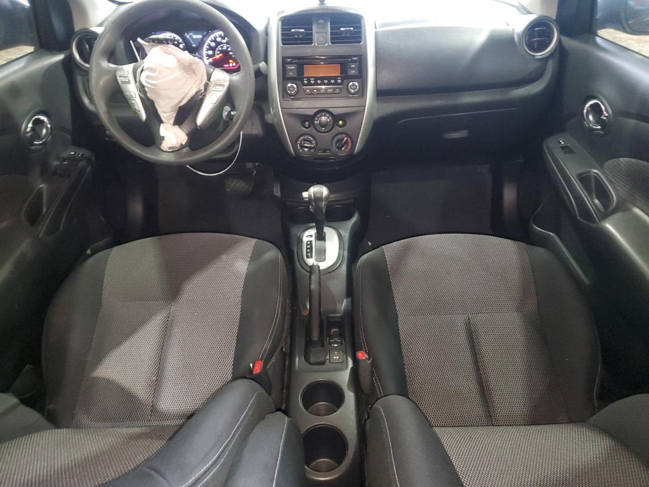 2015 Nissan Versa - Image 8