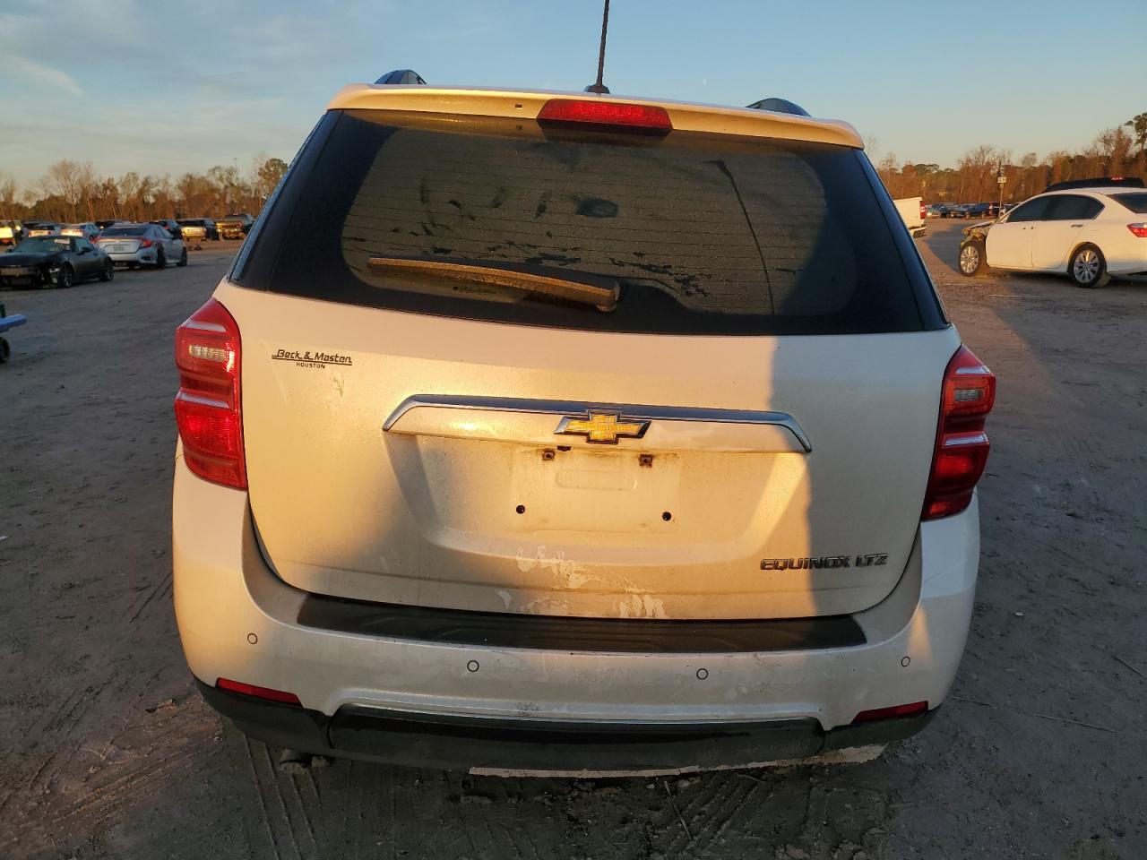 2016 Chevrolet Equinox - Image 6