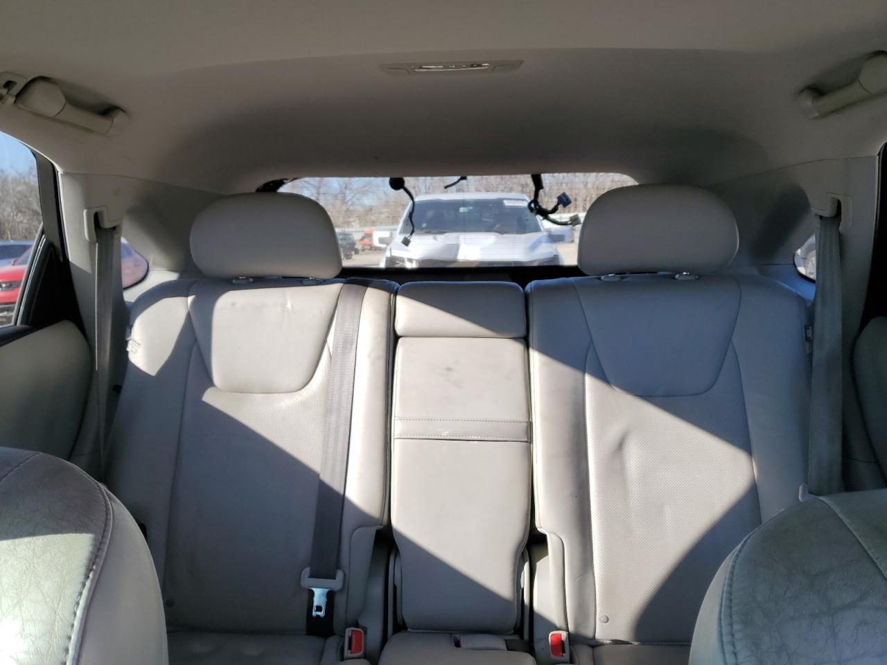 2011 Lexus RX - Image 10