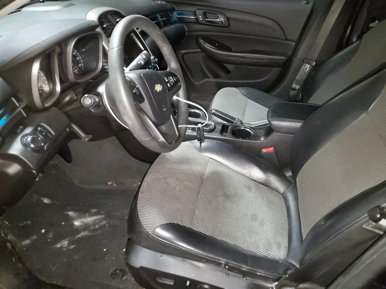 2016 Chevrolet Malibu - Image 7