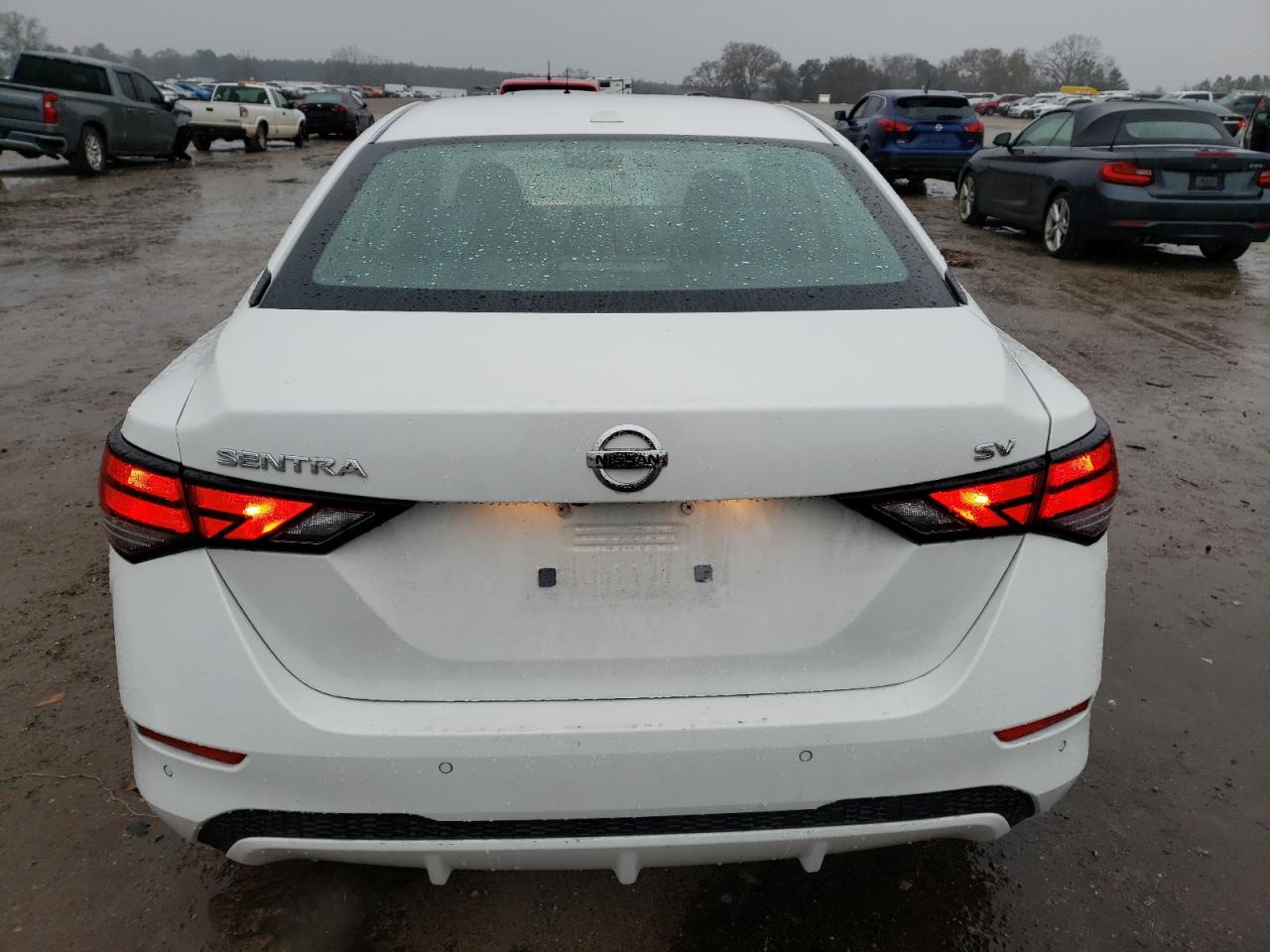 2020 Nissan Sentra - Image 6