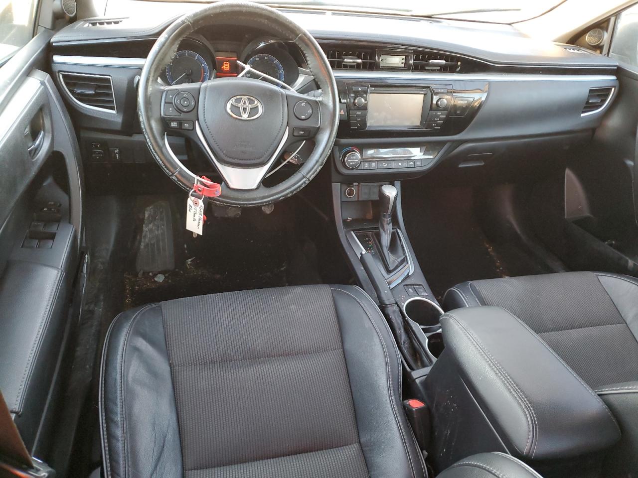 2015 Toyota Corolla - Image 8