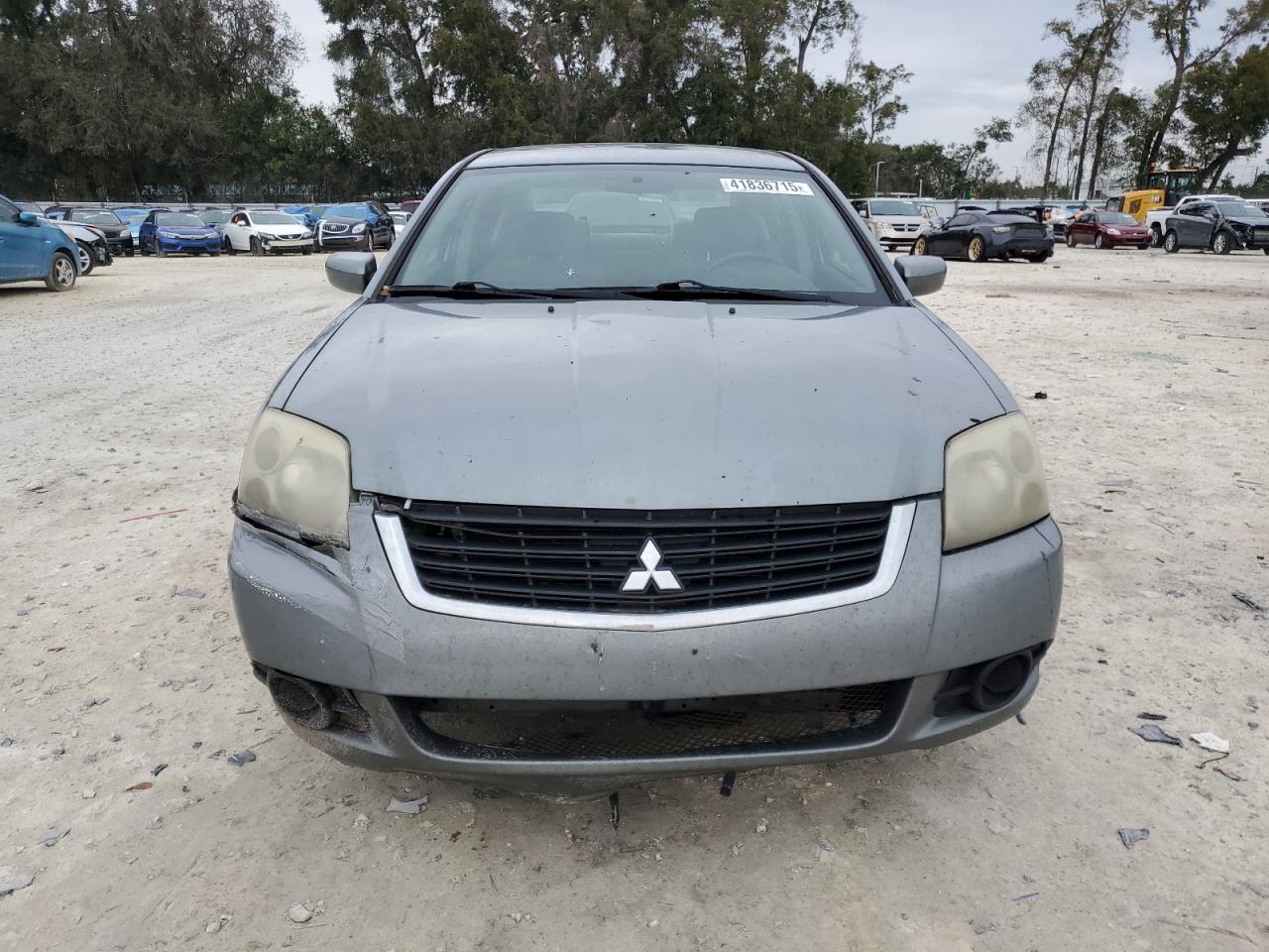 2009 Mitsubishi Galant - Image 5