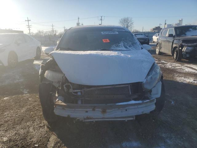 Хэтчбеки FORD FIESTA 2015 Белый