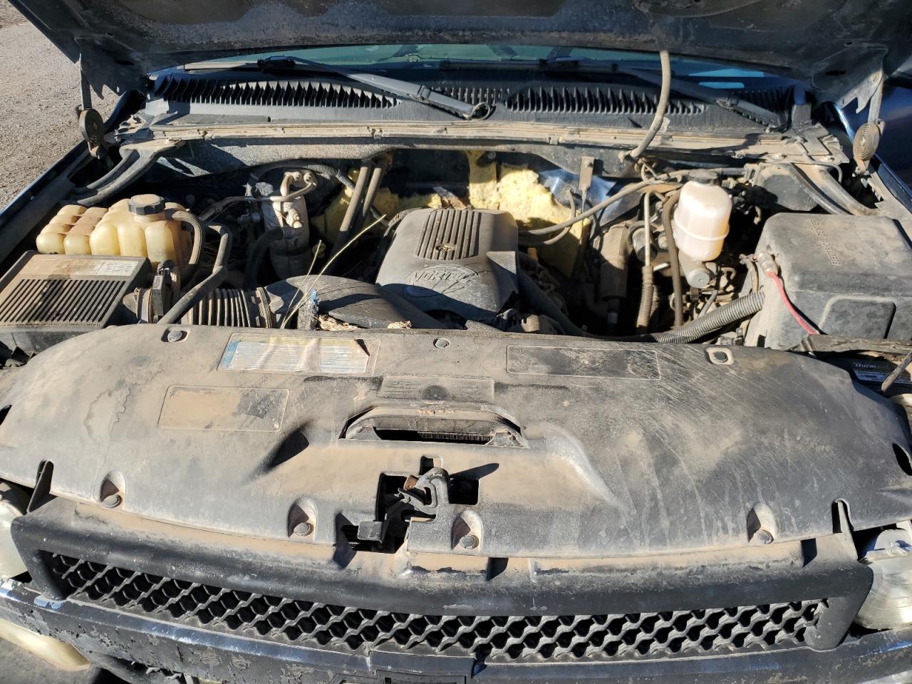 2001 Chevrolet Silverado - Image 11