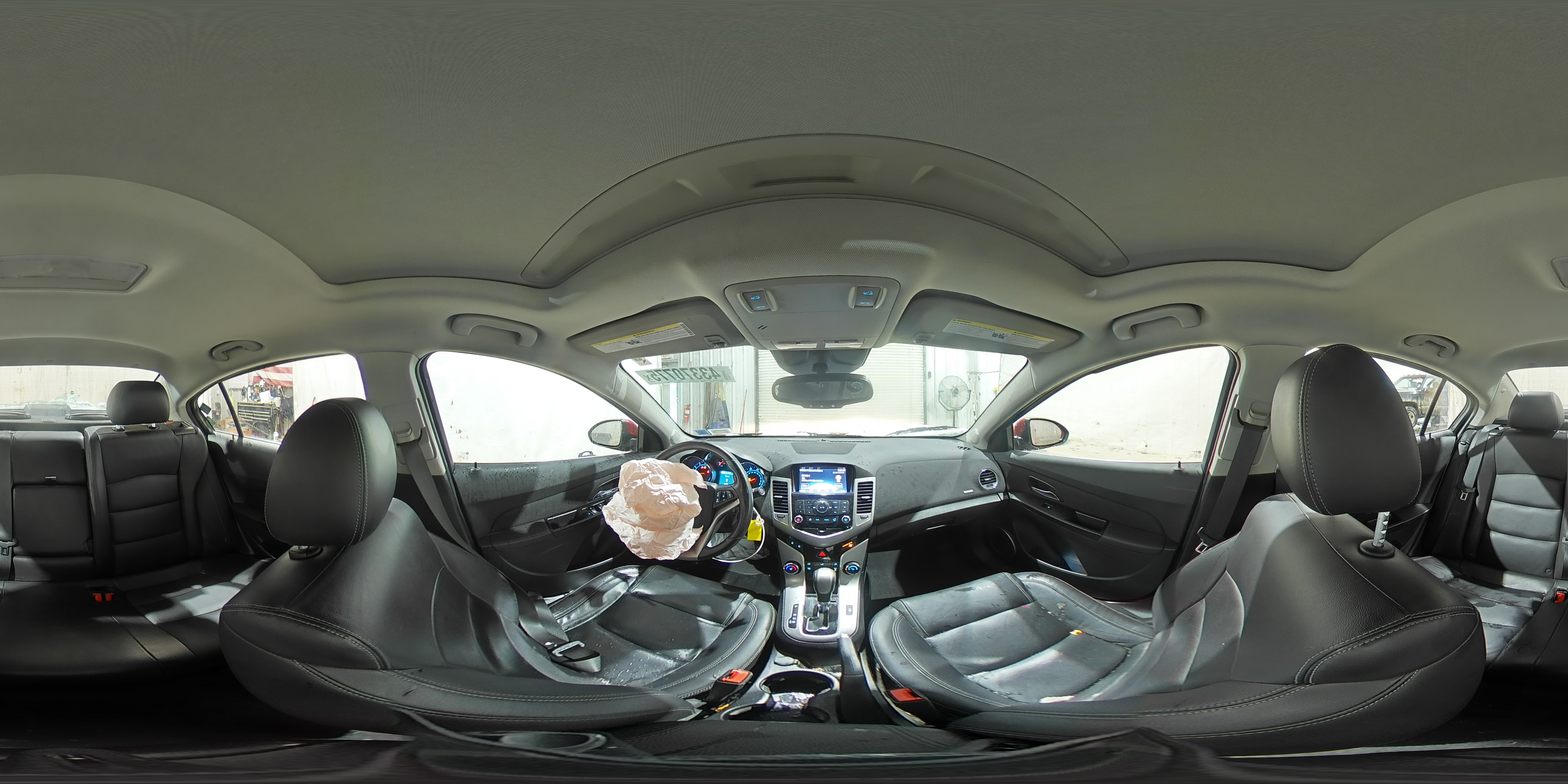 2014 Chevrolet Cruze - Image 12