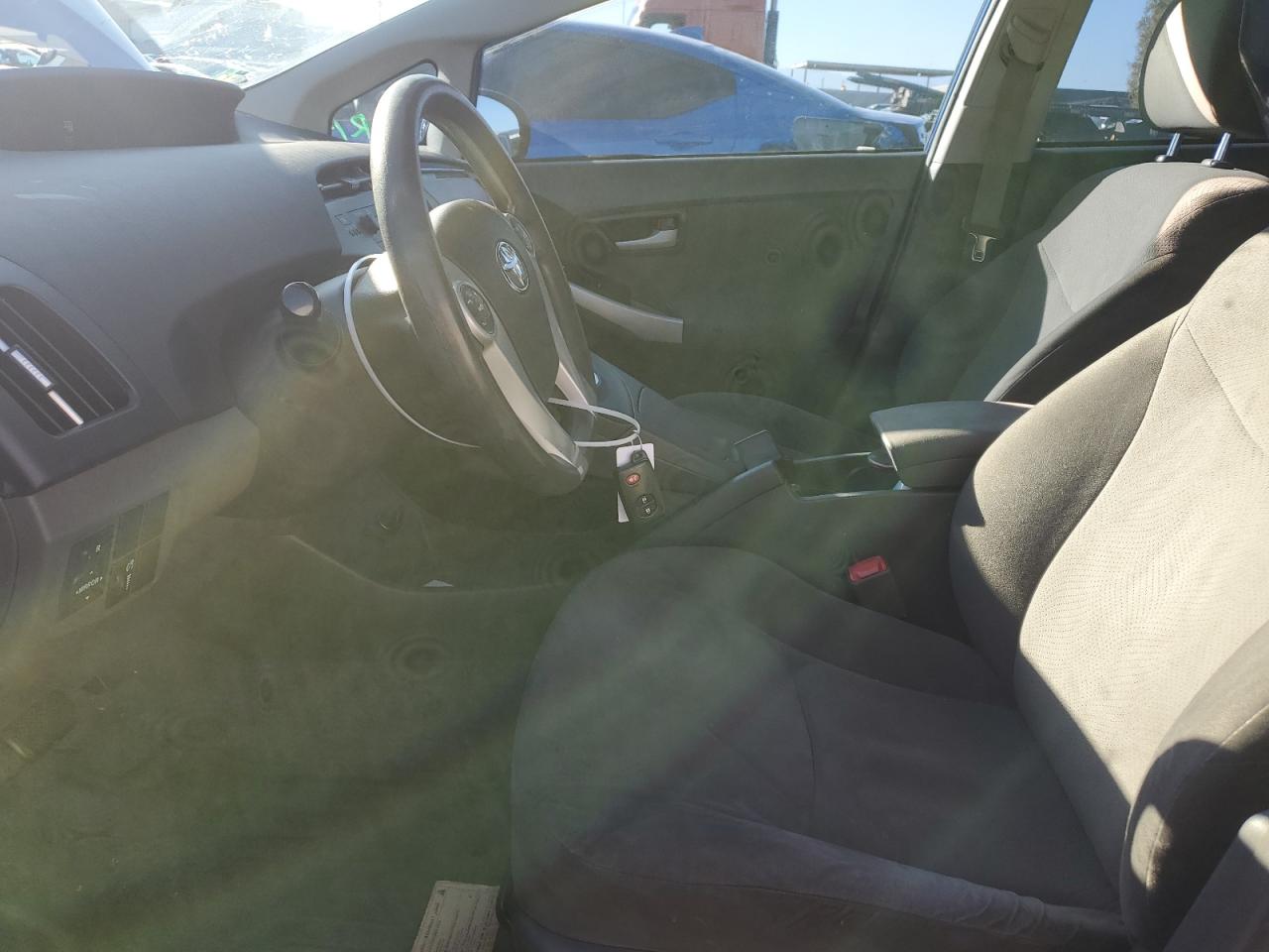 2010 Toyota Prius - Image 7