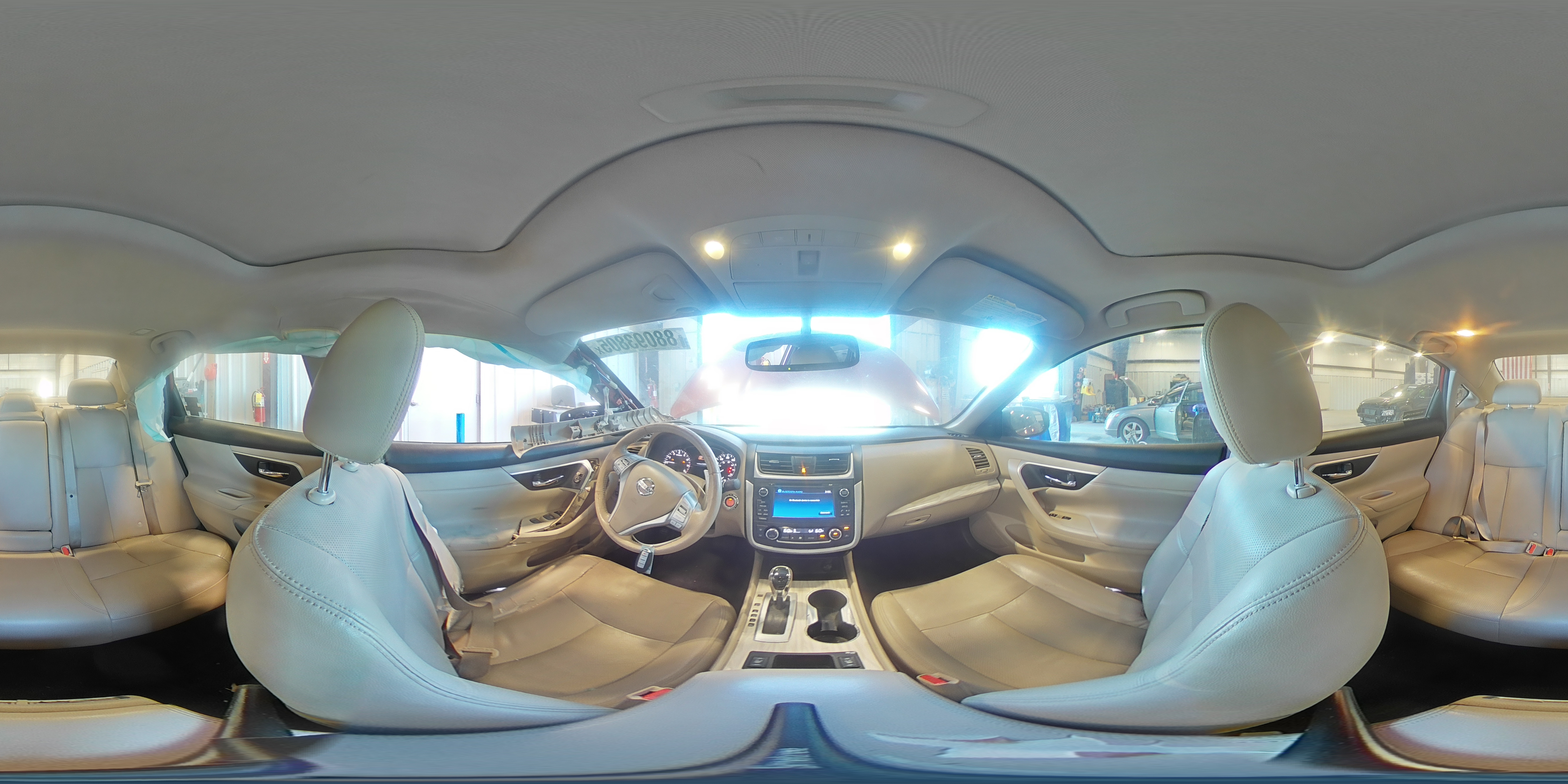 2016 Nissan Altima - Image 13