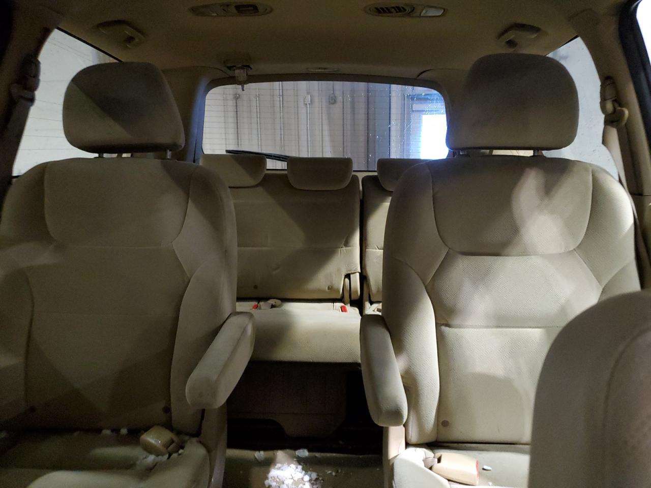 2010 Honda Odyssey - Image 10