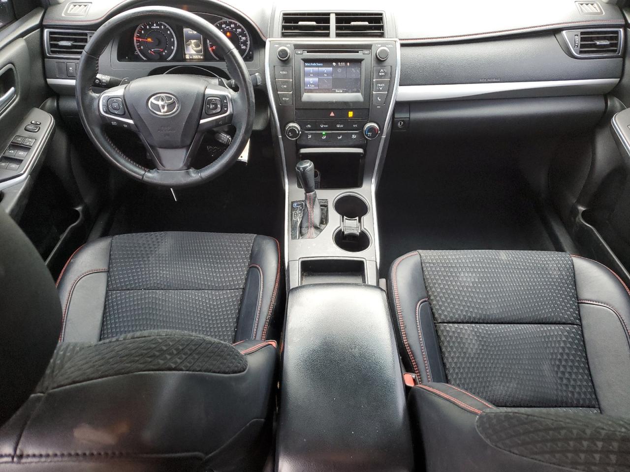 2015 Toyota Camry - Image 8