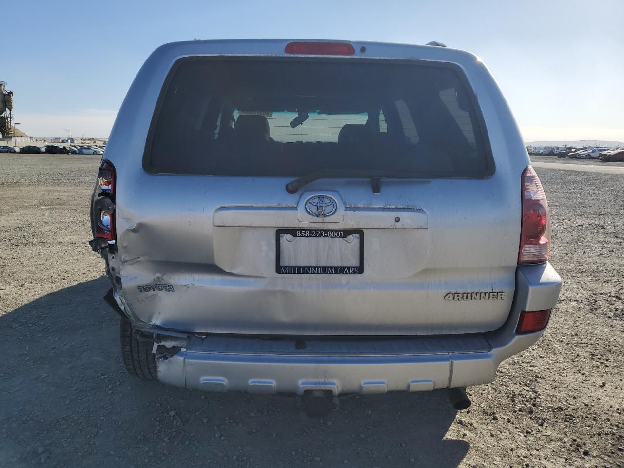 2003 Toyota 4Runner - Image 6