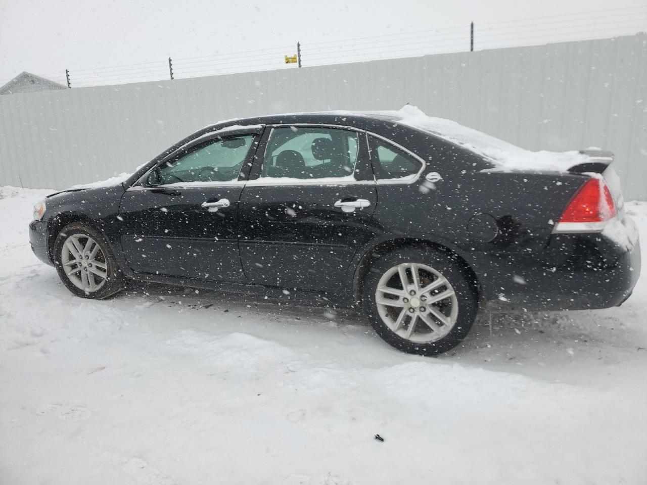 2008 Chevrolet Impala - Image 2
