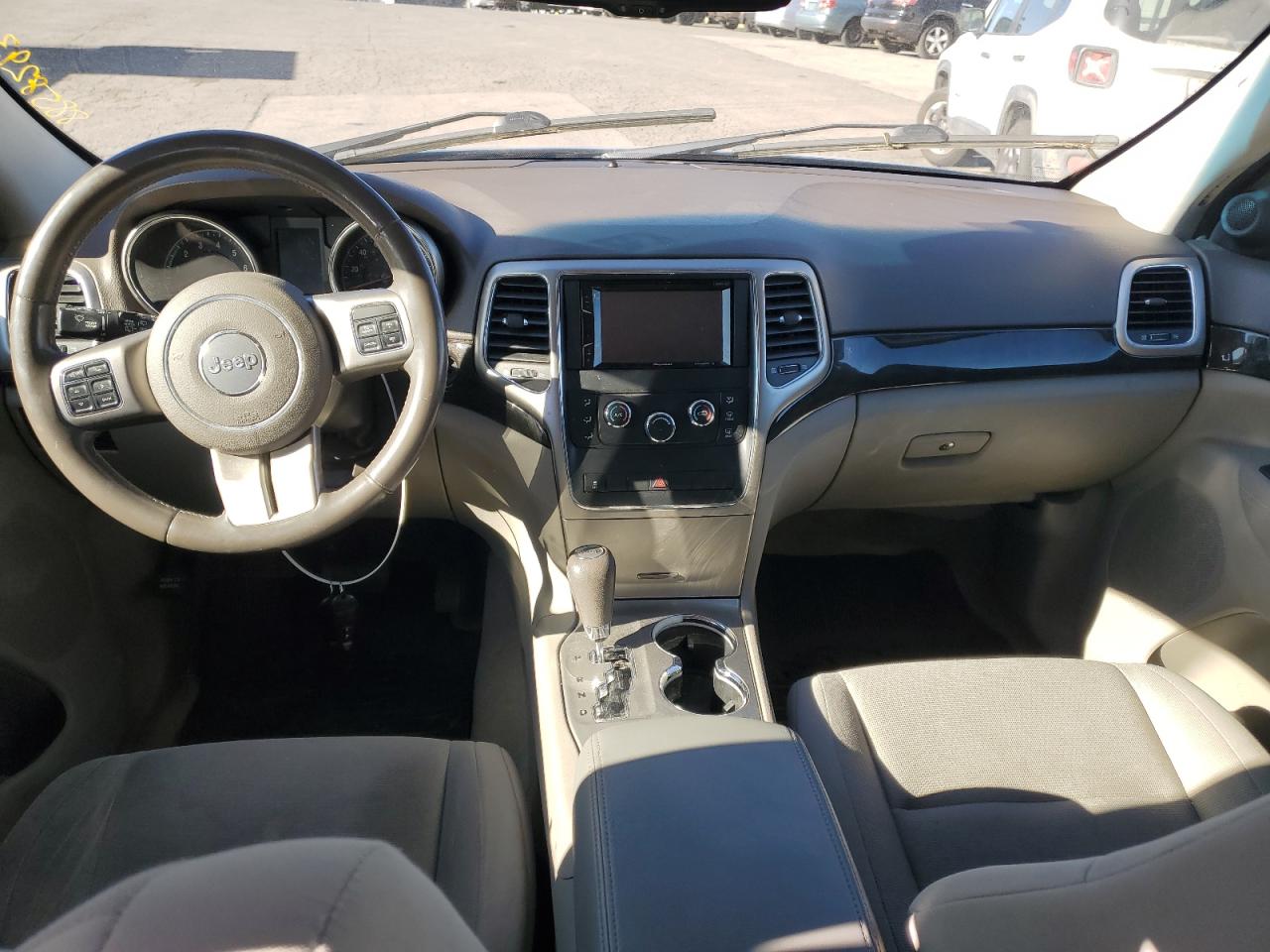 2013 Jeep Grand Cherokee - Image 8