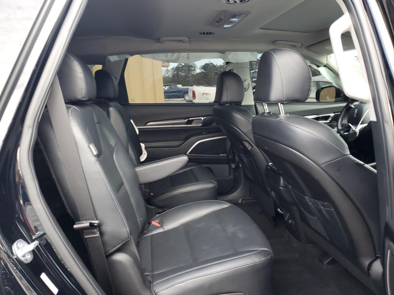 2023 Kia Telluride - Image 11