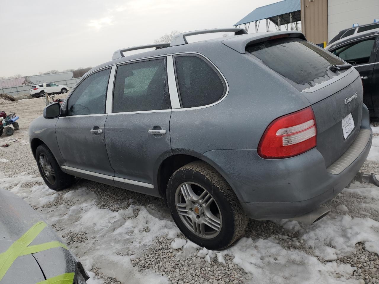 2006 Porsche Cayenne - Image 2